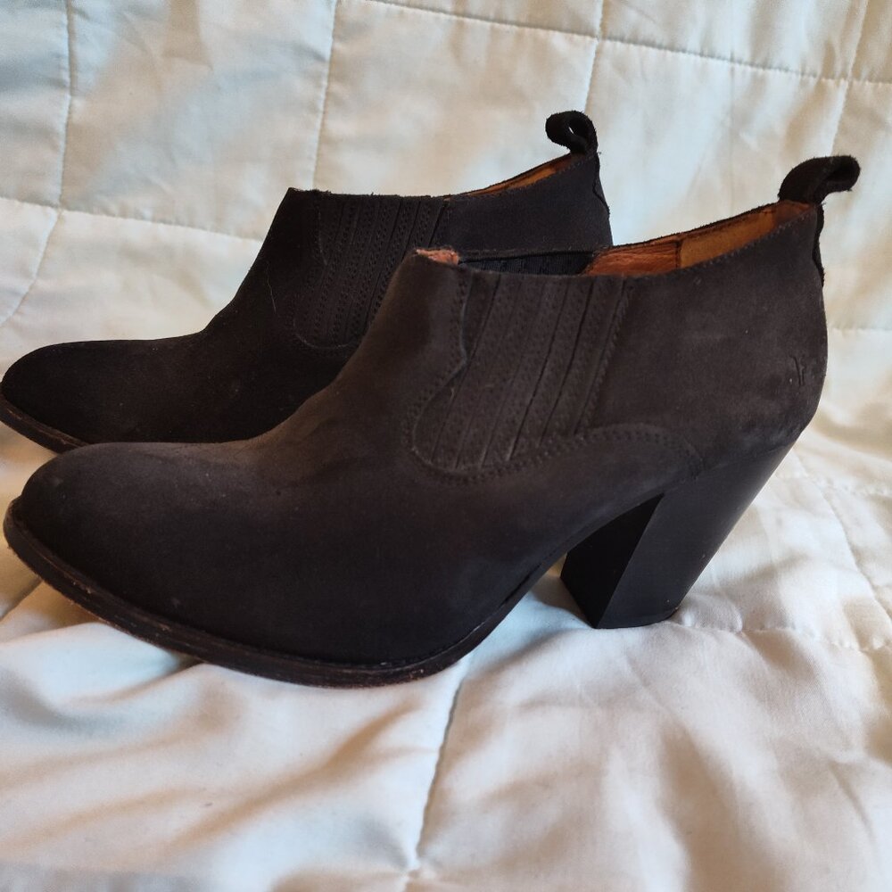Black Suede Frye Women's Ilana Shootie Size 8